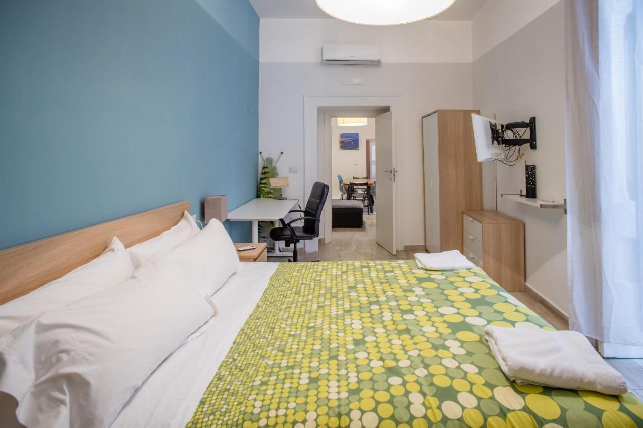 Stay In Naples Flats Toledo Bagian luar foto